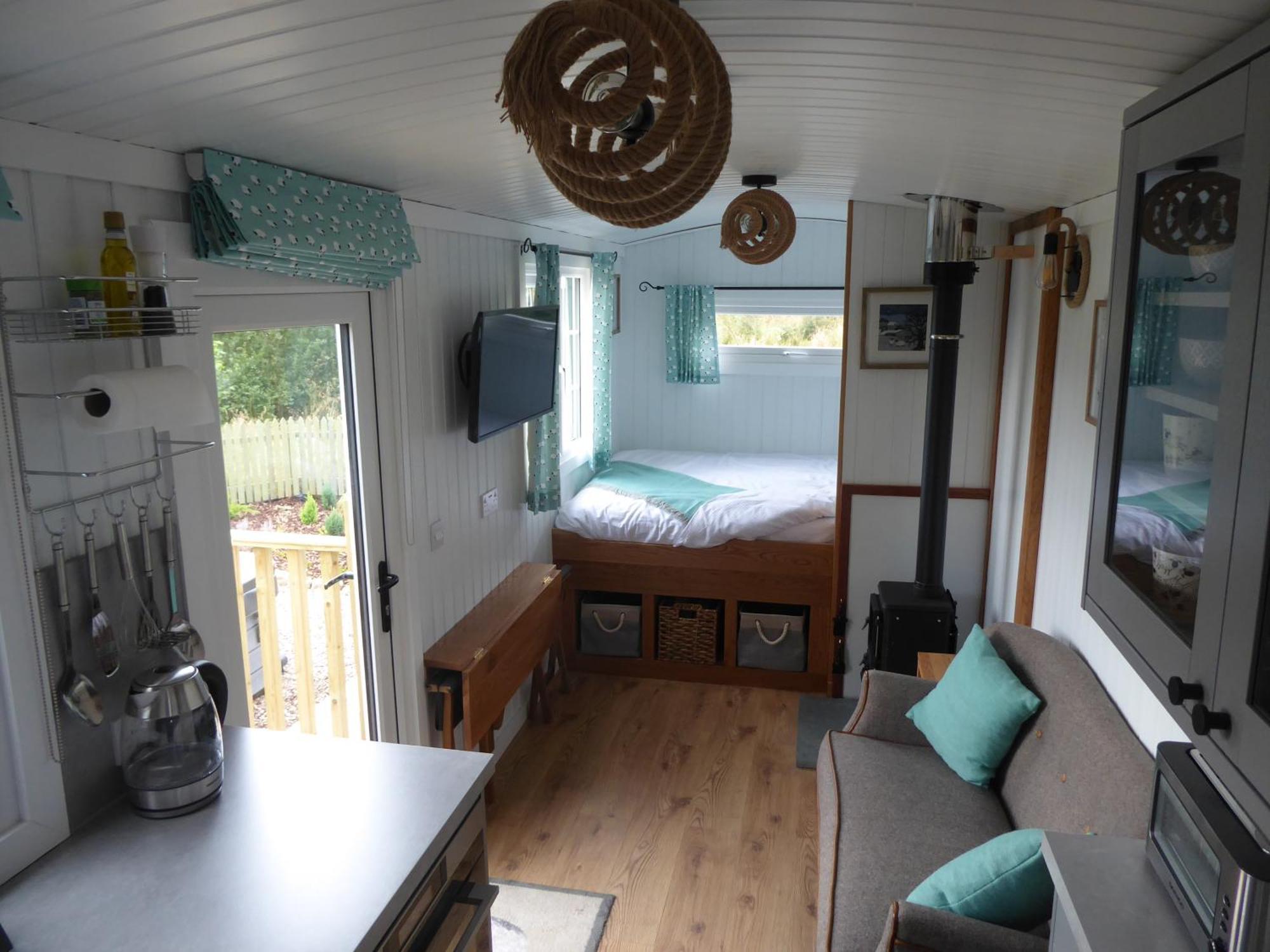 Dalnoid Cottages & Treehouses Nr Glenshee Экстерьер фото