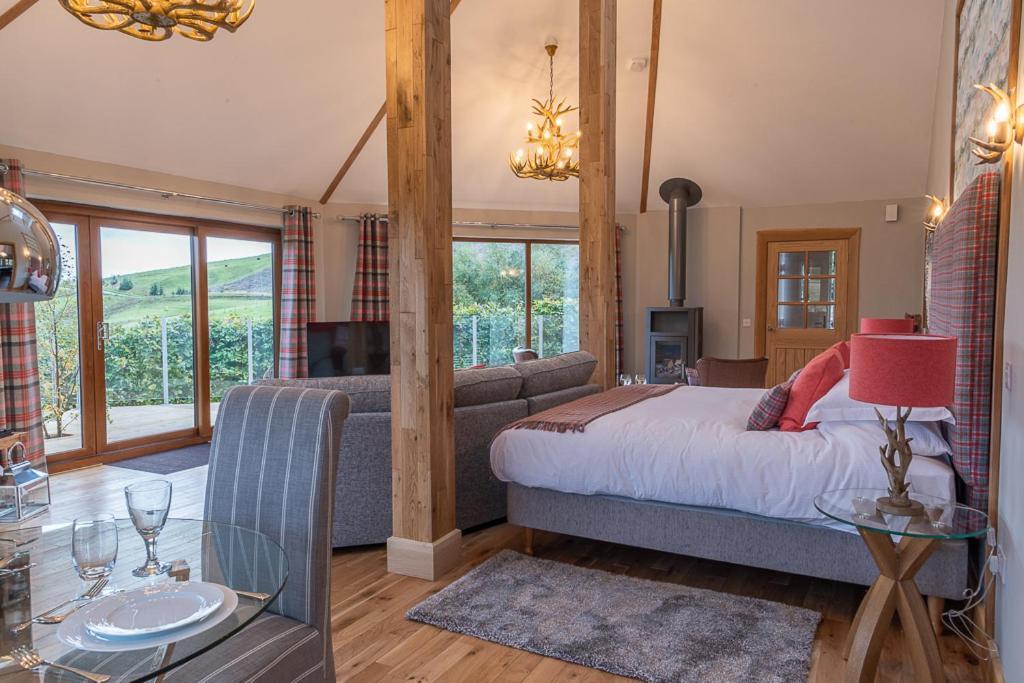 Dalnoid Cottages & Treehouses Nr Glenshee Экстерьер фото