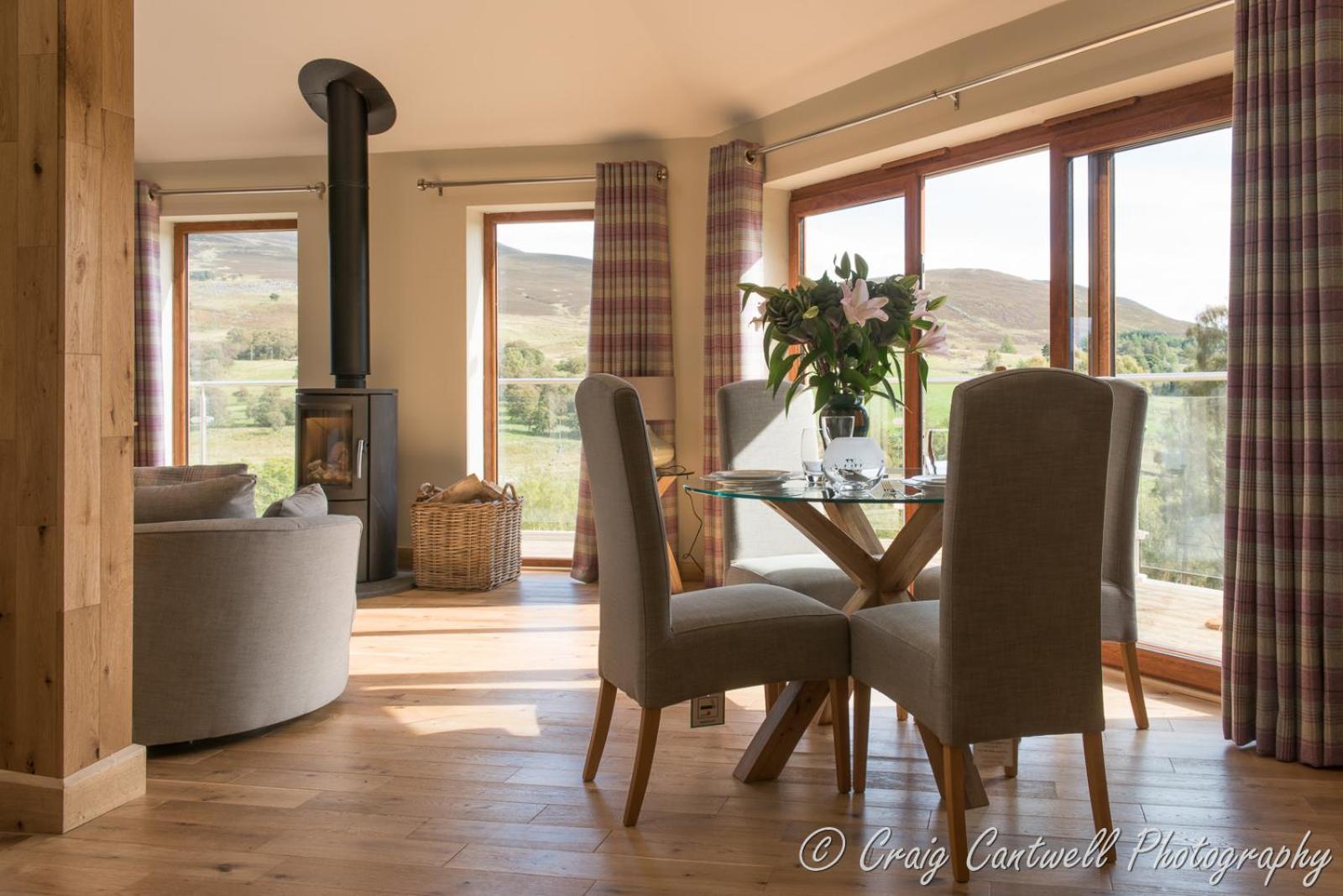 Dalnoid Cottages & Treehouses Nr Glenshee Экстерьер фото