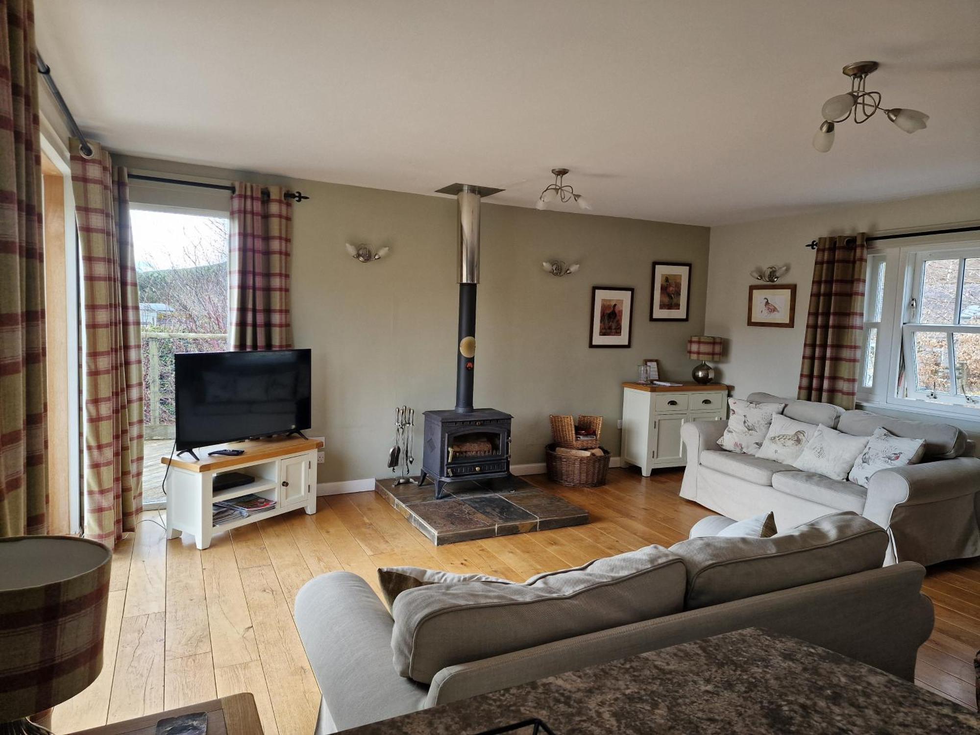 Dalnoid Cottages & Treehouses Nr Glenshee Экстерьер фото