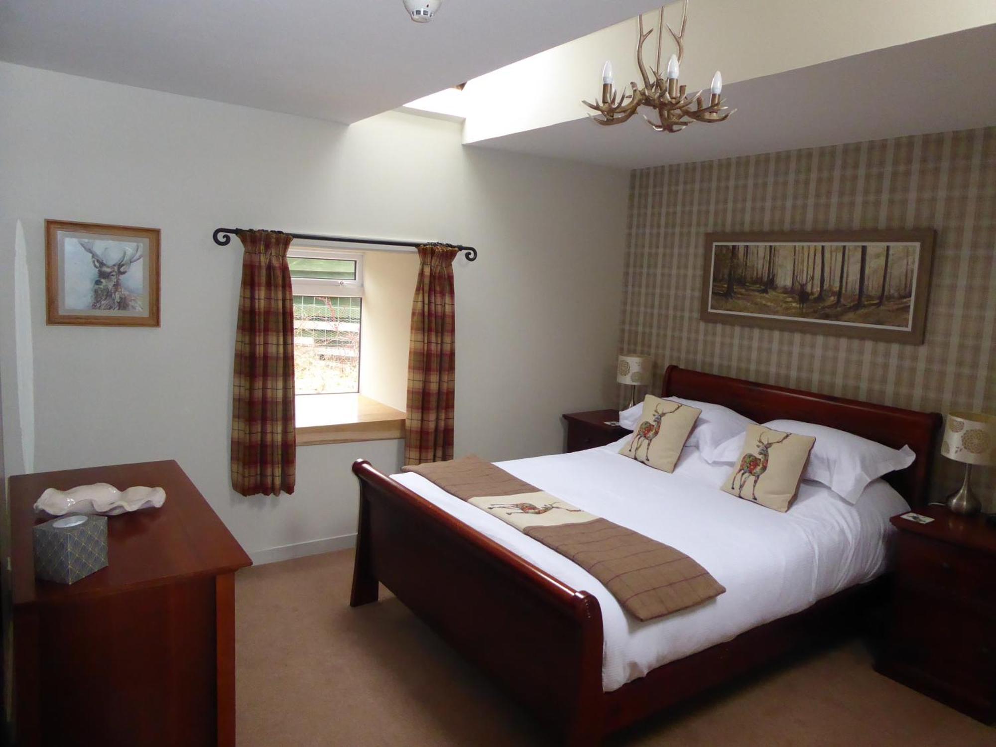 Dalnoid Cottages & Treehouses Nr Glenshee Экстерьер фото